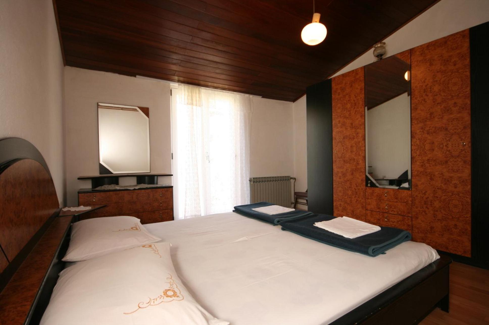 Apartments By The Sea Igrane, Makarska - 311 Rum bild