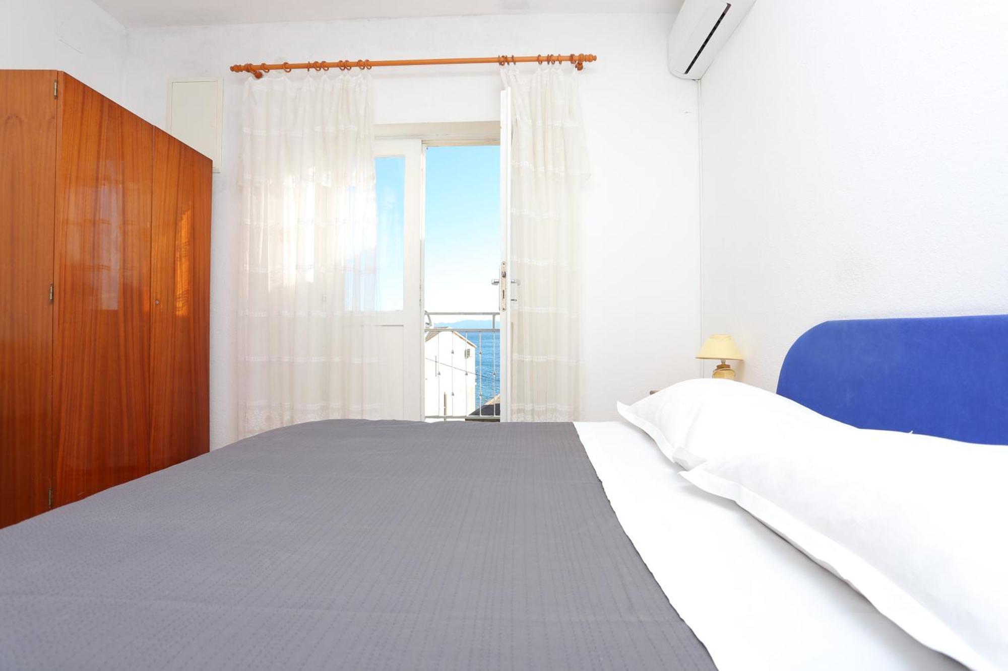 Apartments By The Sea Igrane, Makarska - 311 Rum bild