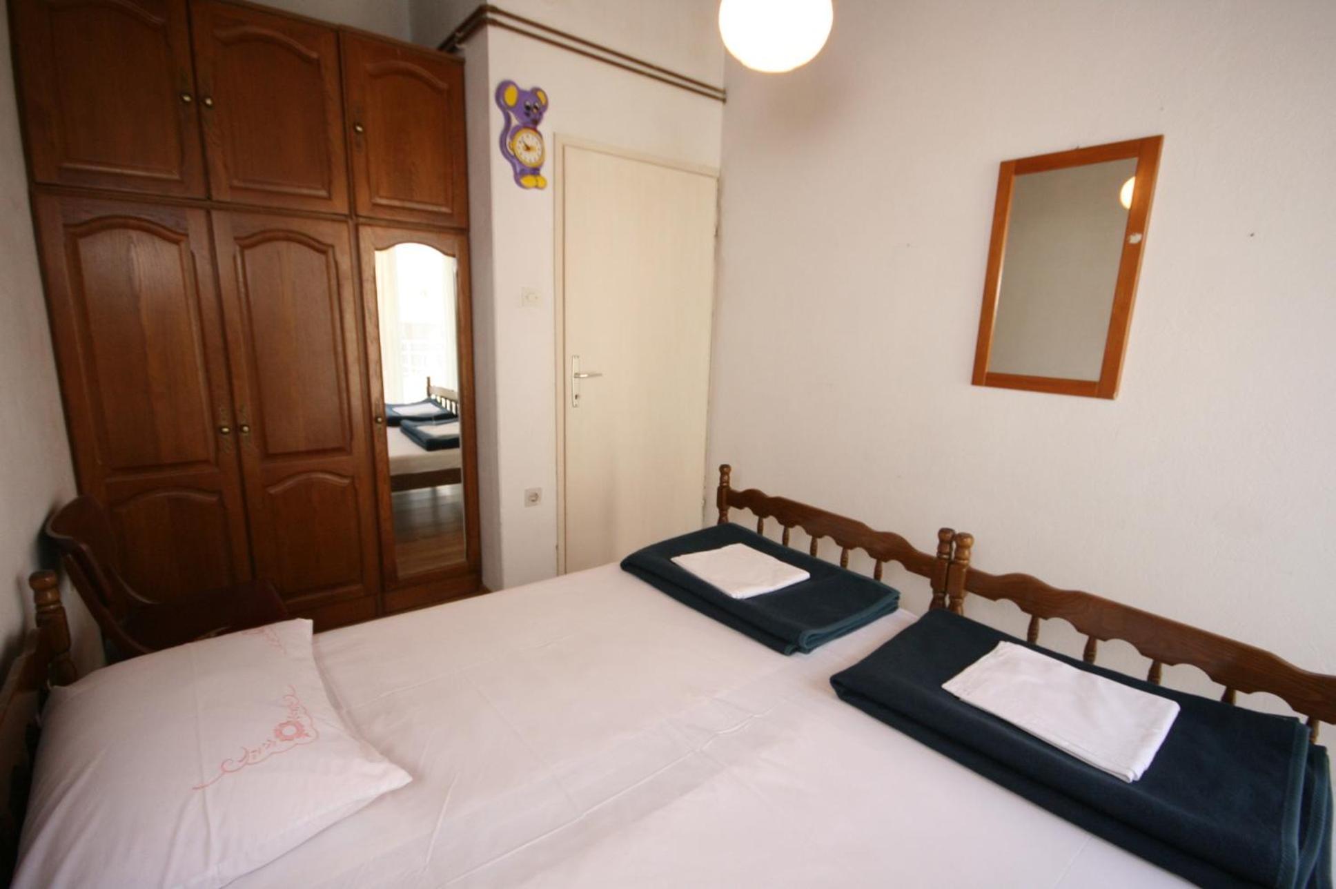 Apartments By The Sea Igrane, Makarska - 311 Rum bild